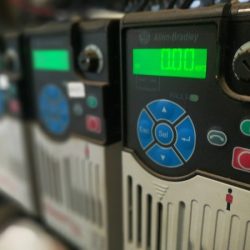 allen bradley powerflex 525-min